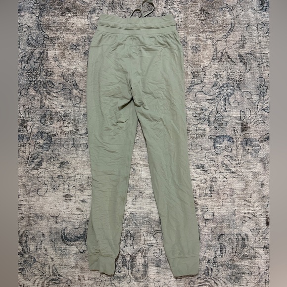 Lululemon Ready to Rulu High-Rise Jogger in Green Fern - Picture 6 of 6